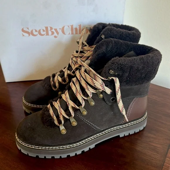 See by Chloé Eileen Lace-Up Shearling-Lined Ankle Boots - Picture 1 of 12